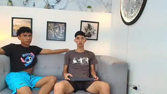 SWEET_RABBIT1 on StripChat