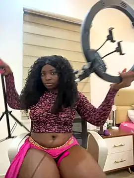 Sweetbootty on StripChat 