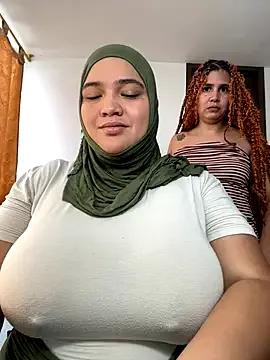 sweetmuslim01 on StripChat