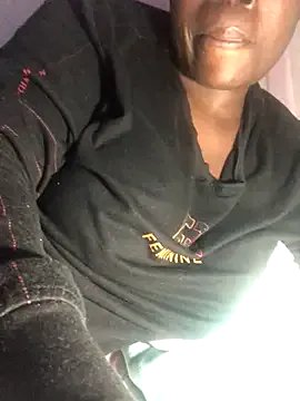 sweett_shaley on StripChat 