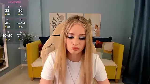 SweetyLicky on StripChat 