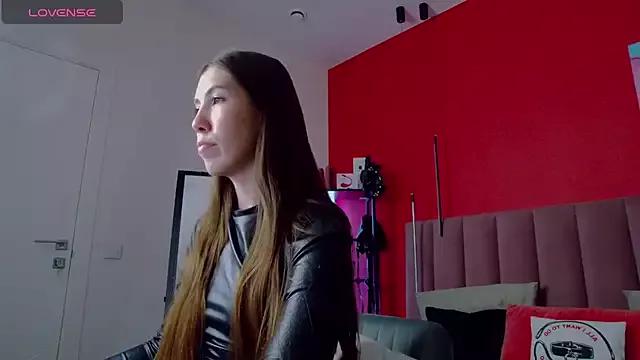 SweetySonya on StripChat