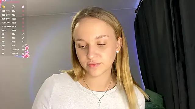 TanekaBoitel on StripChat