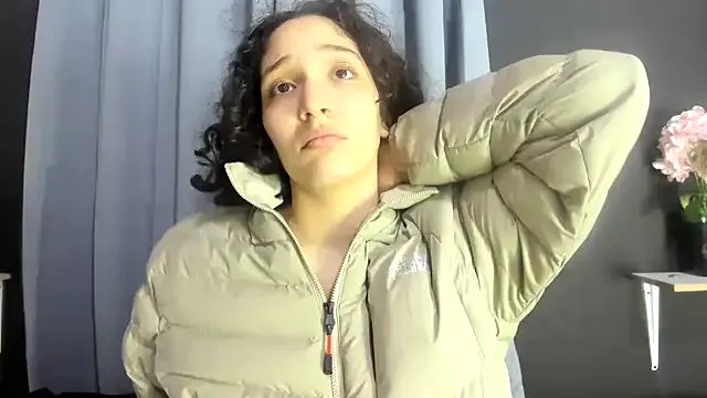 TeensNews18 on StripChat 