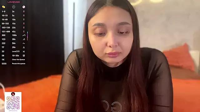 StripChat UdeleBarns  is Freechat  UdeleBarns — flash boobs