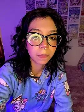 StripChat Valen-Foxx  is Freechat  Valen-Foxx — NAKED WITH OIL