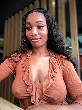 VannessaJj — Dildo fuck pussy hard&squirt hot public