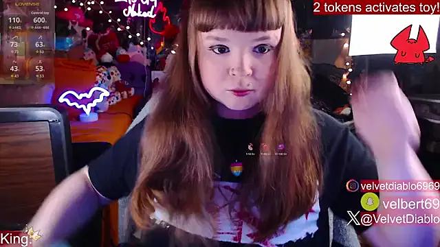 VelvetDiablo on StripChat