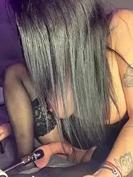 vicvictoriax on StripChat 