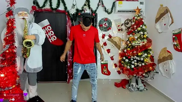 Voyeurism_guyss on StripChat