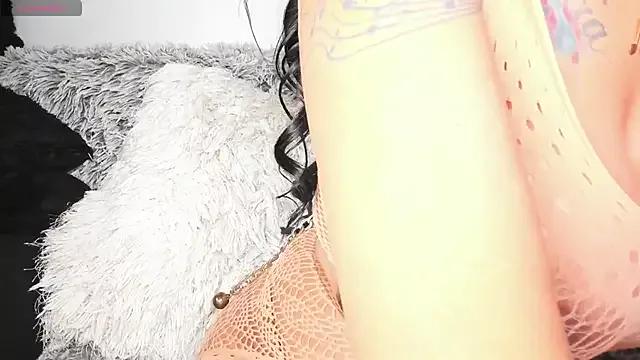 willow_boobs on StripChat 