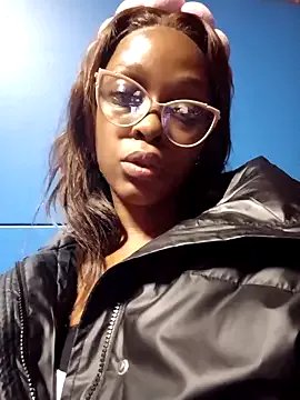 xxTatiannaxx on StripChat 