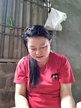 yoowwmr on StripChat 