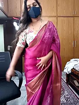 yoursana- on StripChat