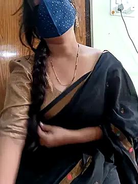 yoursana- on StripChat