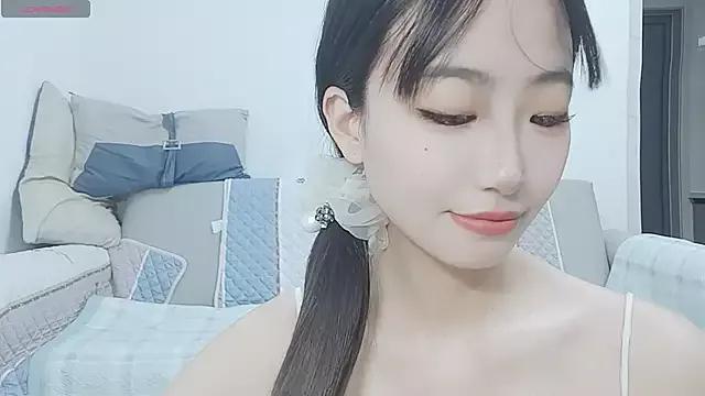 Yoyoo-688 on StripChat 