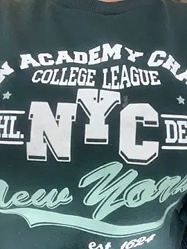 zahra_Jalid — TWERK MOVING ASS 