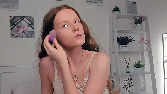 ZaraBluitt on StripChat 