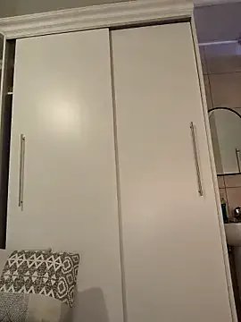 Zee_Online on StripChat 