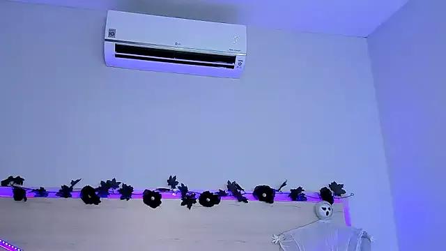 StripChat ZoeMorris  is Freechat  ZoeMorris — dildo inside me